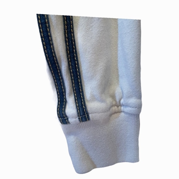 Eckored Ladies Striped Button Up Denim Jacket - Picture 4 of 9